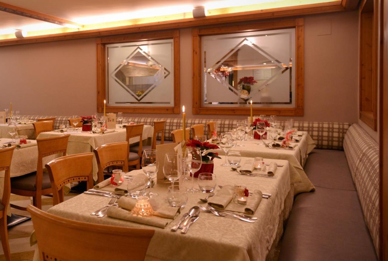 Pippo Hotel Terzolas Ngoại thất bức ảnh